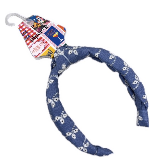 NWT ⚜️💙⚜️ Piper K Gorgeous Blue Floral Denim Embroided  Headband - Picture 3 of 12